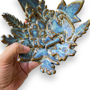 Handmade Ceramic Jewelry Dish (18 cm) - Unique and Artistic Storage Solution decorated with 22K Gold